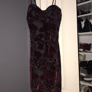 Maroon Velvet Dress (M)